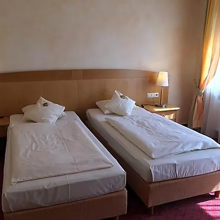 Businesshotel Heilbronn- Biberach 3* 하일브론